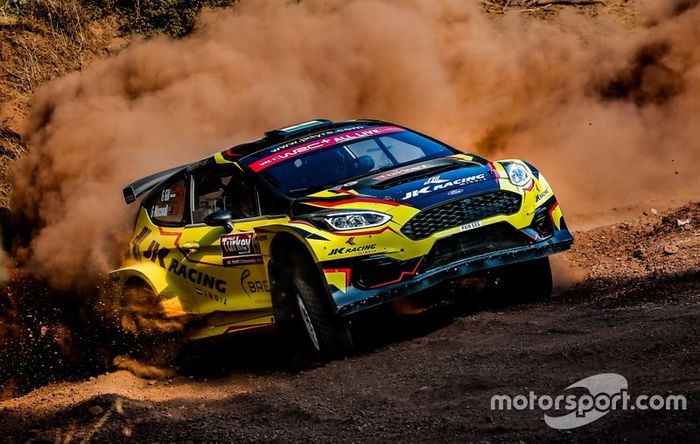 Gaurav Gill, Glenn MacNeal, Ford Fiesta R5