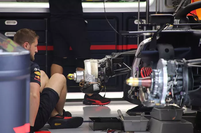 Detalle de las llantas del Red Bull Racing RB15