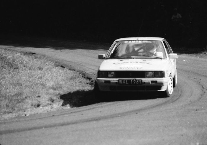 Andrzej Koper, Jakub Mroczkowski, Renault 11 Turbo
