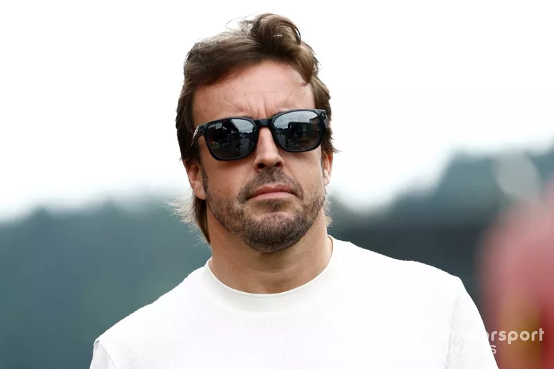 Fernando Alonso, Aston Martin F1 Team