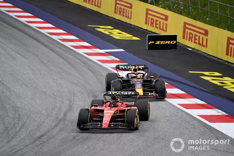 Carlos Sainz, Ferrari SF-23, Max Verstappen, Red Bull Racing RB19