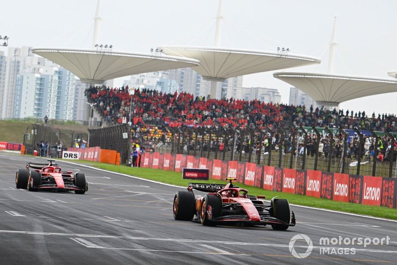 Carlos Sainz, Ferrari SF-24, Charles Leclerc, Ferrari SF-24