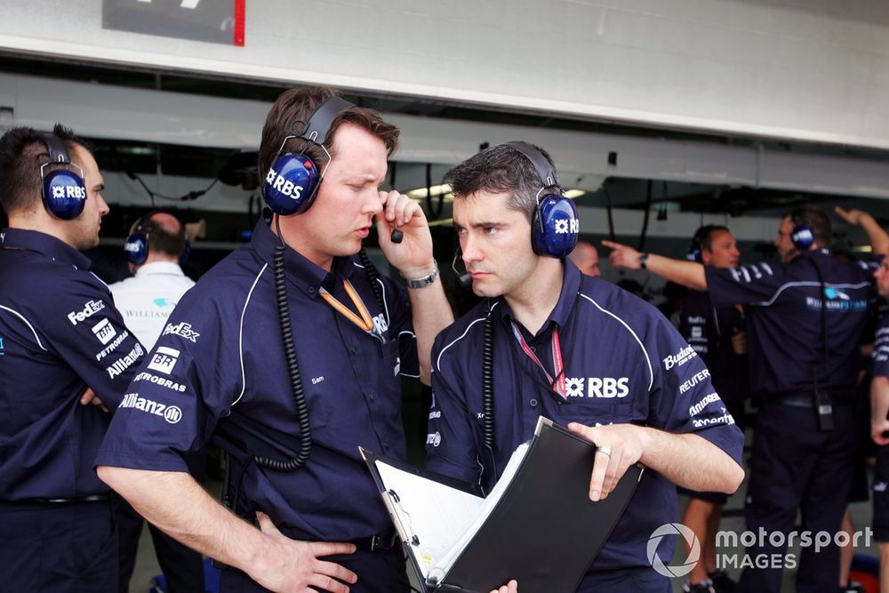 Michael recognised Pujolar's qualities and elevated him to the position of race engineer at the end of 2004
