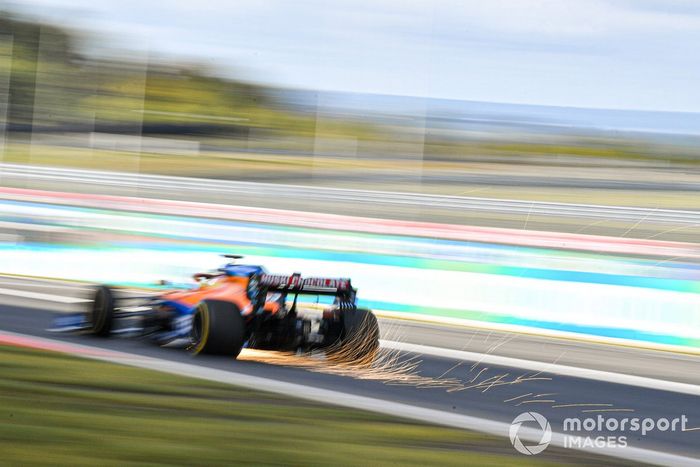 Carlos Sainz Jr., McLaren MCL35