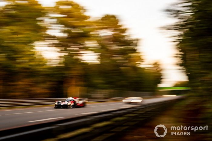 #8 Toyota Gazoo Racing Toyota TS050: Sébastien Buemi, Kazuki Nakajima, Brendon Hartley