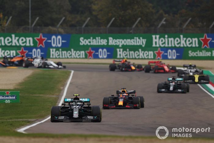 Valtteri Bottas, Mercedes F1 W11, Max Verstappen, Red Bull Racing RB16, Lewis Hamilton, Mercedes F1 W11