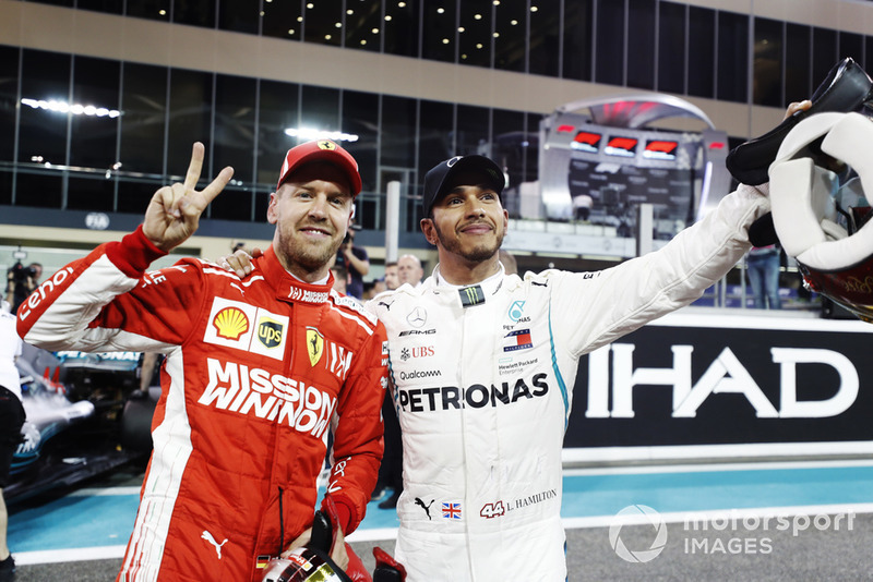 Sebastian Vettel, Ferrari, et Lewis Hamilton, Mercedes AMG F1