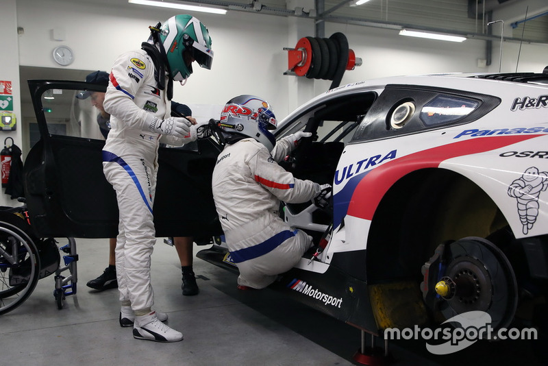 Йессе Крон и Алессандро Дзанарди, BMW M8 GTE