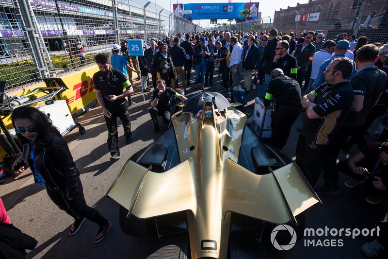 The car of Jean-Eric Vergne, DS TECHEETAH, DS E-Tense FE19, on the grid