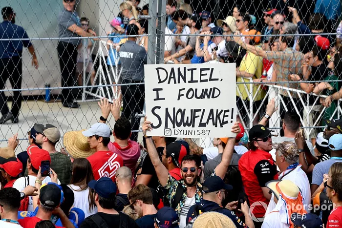 Fans