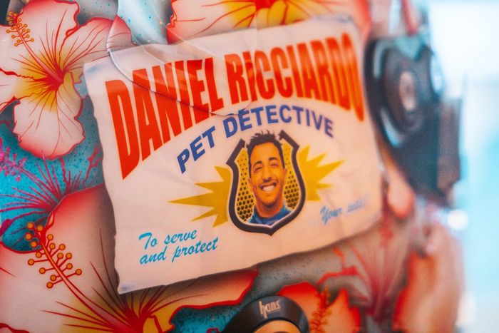 Casco de Daniel Ricciardo, McLaren