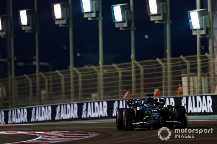 Lance Stroll, Aston Martin AMR22