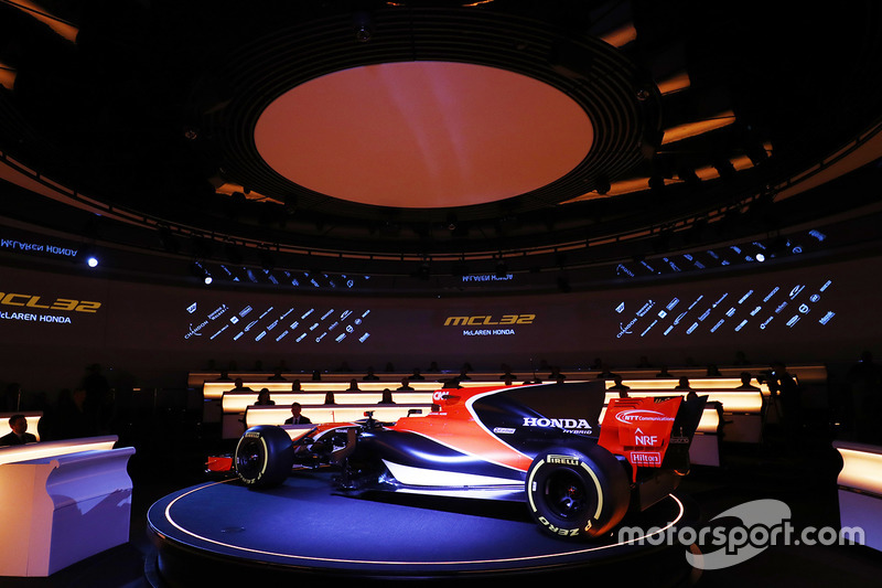 Präsentation: McLaren MCL32