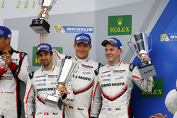 Podium : #1 Porsche Team Porsche 919 Hybrid: Neel Jani, Andre Lotterer, Nick Tandy