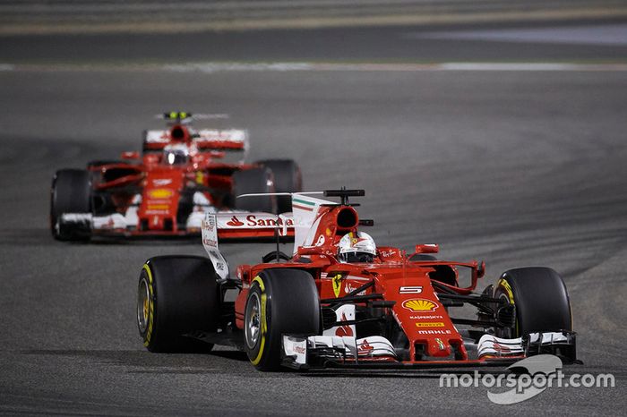 Sebastian Vettel, Ferrari SF70H, Kimi Raikkonen, Ferrari SF70H
