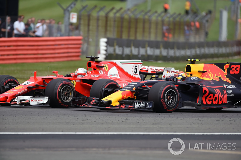 Sebastian Vettel, Ferrari SF70H e Max Verstappen, Red Bull Racing RB13