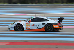 #86 Gulf Racing, Porsche 911 RSR: Michael Wainwright, Adam Carroll, Benjamin Barker