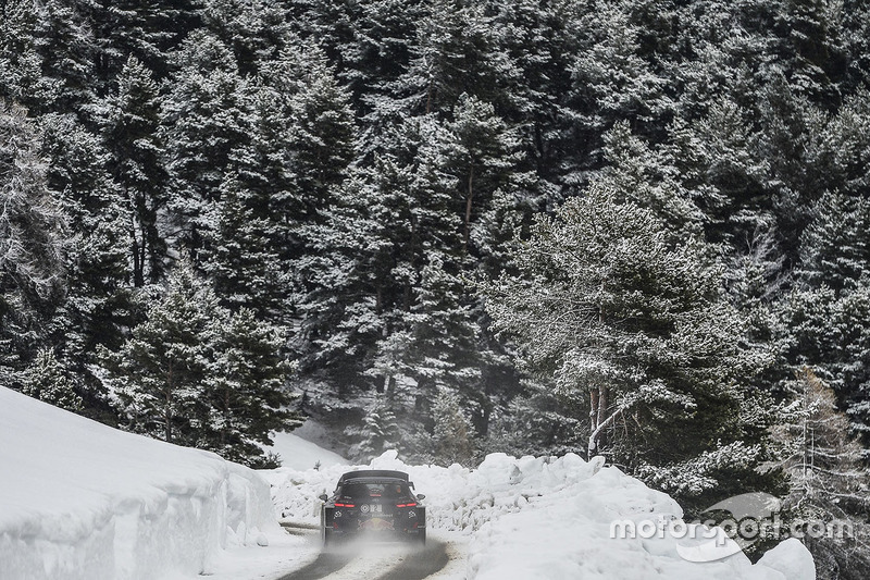 Элфин Эванс и Дэниэл Бэрритт, Ford Fiesta WRC, M-Sport Ford