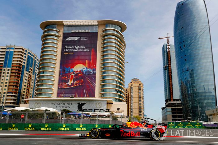 Max Verstappen, Red Bull Racing RB14 Tag Heuer
