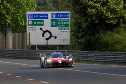 #8 Toyota Gazoo Racing Toyota TS050: Себастьян Буемі, Кадзукі Накадзіма, Фернандо Алонсо, Хосе Марія Лопес