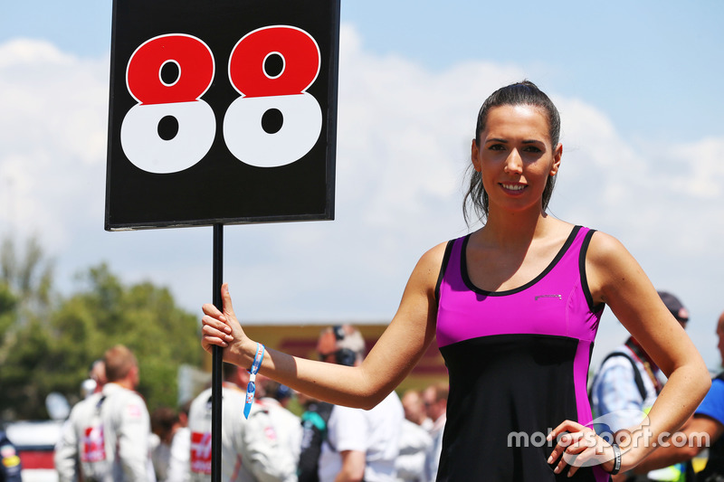 Grid girl