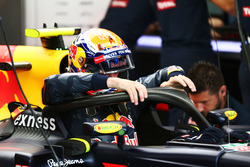 Макс Ферстаппен, Red Bull Racing RB12 і Halo