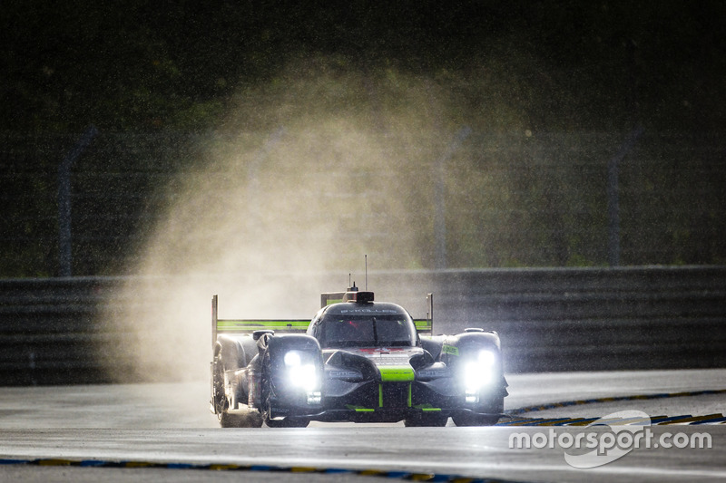 #4 ByKolles Racing, CLM P1/01: Simon Trummer, Pierre Kaffer, Oliver Webb