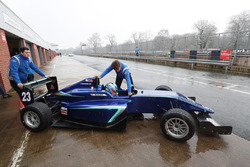 Billy Monger, Carlin'in MSV Formula 3 aracını test ederek tek koltuklu yarışlara geri dönüyor