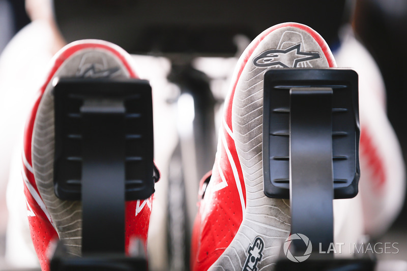 The feet ofJose Maria Lopez, Dragon Racing, during the eRace