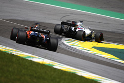 Felipe Massa, Williams FW40, Fernando Alonso, McLaren MCL32
