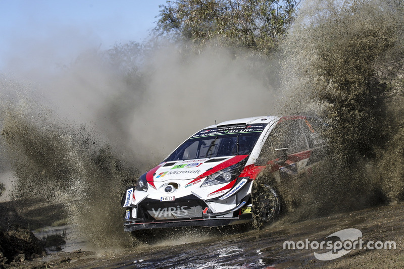 Отт Тянак и Мартин Ярвеоя, Toyota Yaris WRC