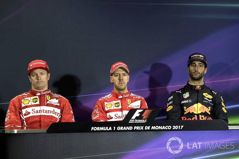 Conferencia de prensa: ganador de la carrera Sebastian Vettel, Ferrari, segundo lugar de Kimi Raikkonen, Ferrari, tercero Daniel Ricciardo, Red Bull Racing