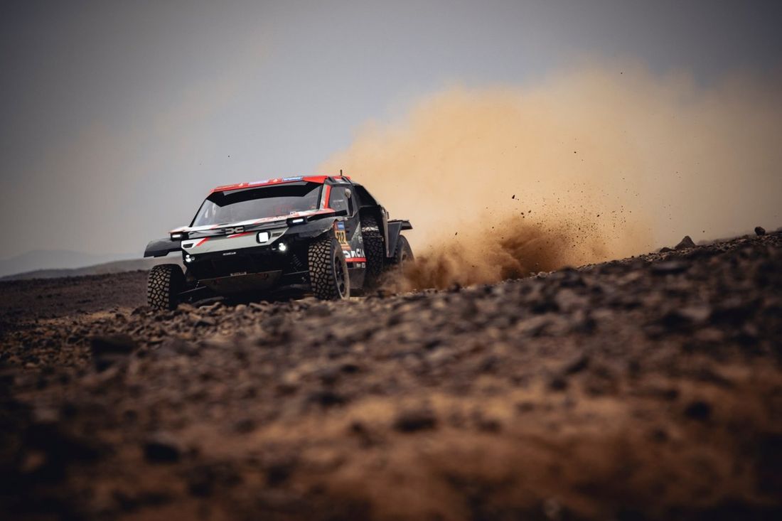 #212 Dacia Sandriders Dacia: Cristina Gutierrez, Pablo Moreno