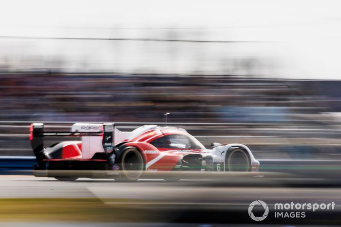 #6 Porsche Penske Motorsport Porsche 963: Mathieu Jaminet, Matt Campbell, Kevin Estre