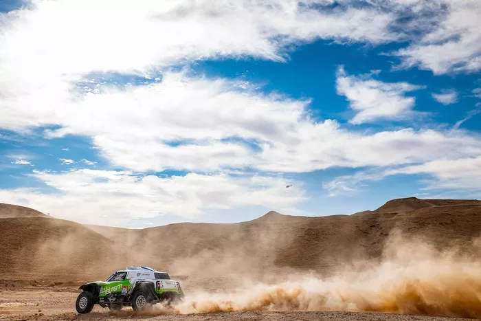 #223 X-Raid Mini John Cooper Works Rally Mini: Sebastian Halpern, Bernardo Graue