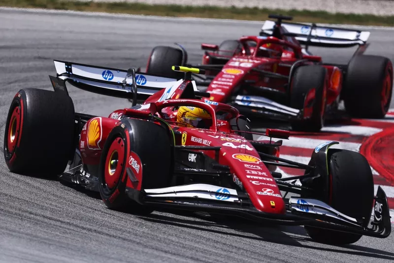 Charles Leclerc, Ferrari, Lewis Hamilton