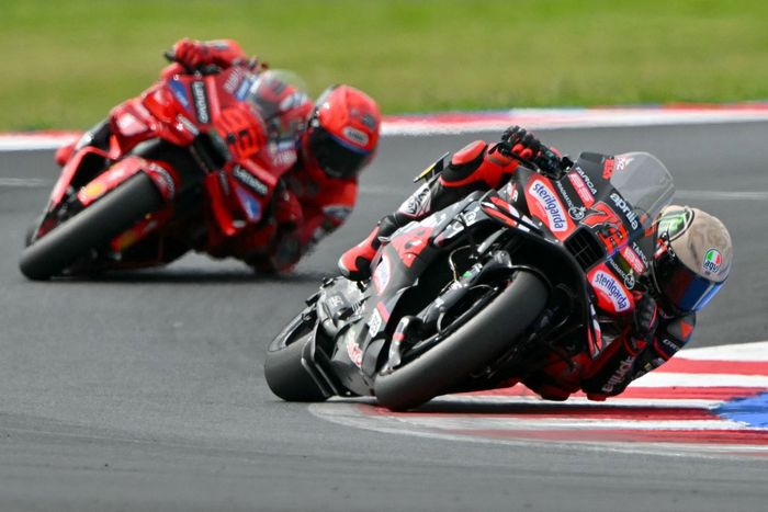 Марко Беццокки, Aprilia Racing, Марк Маркес, Ducati Team