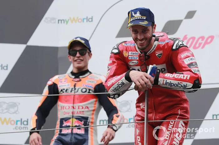 Podio: ganador de la carrera Andrea Dovizioso, Ducati Team