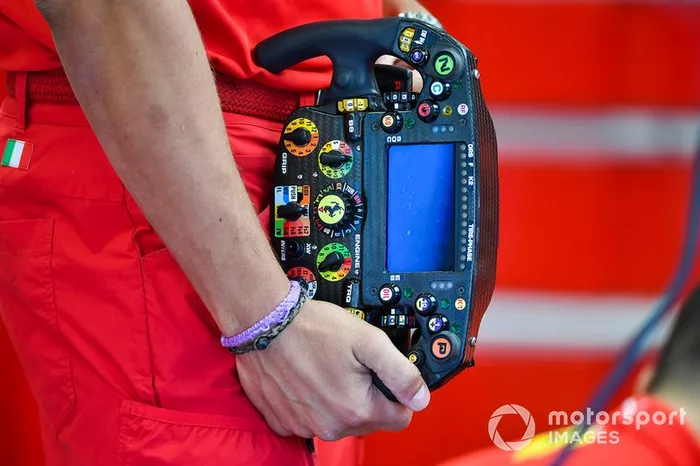 Volante da  Ferrari SF90