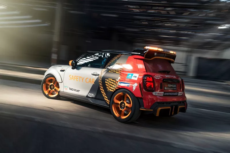 MINI Electric Pacesetter, FIA Formula E Safety Car