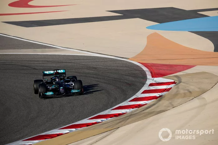 Lewis Hamilton, Mercedes W12 