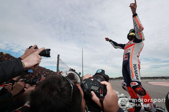 Cheste- GP de la Comunidad Valenciana 2019 - 176.826 espectadores (170.706 en 2018)