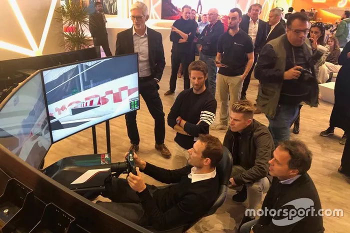 Presentación del GP de Qiddiya con Nico Hülkenberg, Alexander Wurz, Romain Grosjean, Damon Hill, David Coulthard, Loris Capirossi