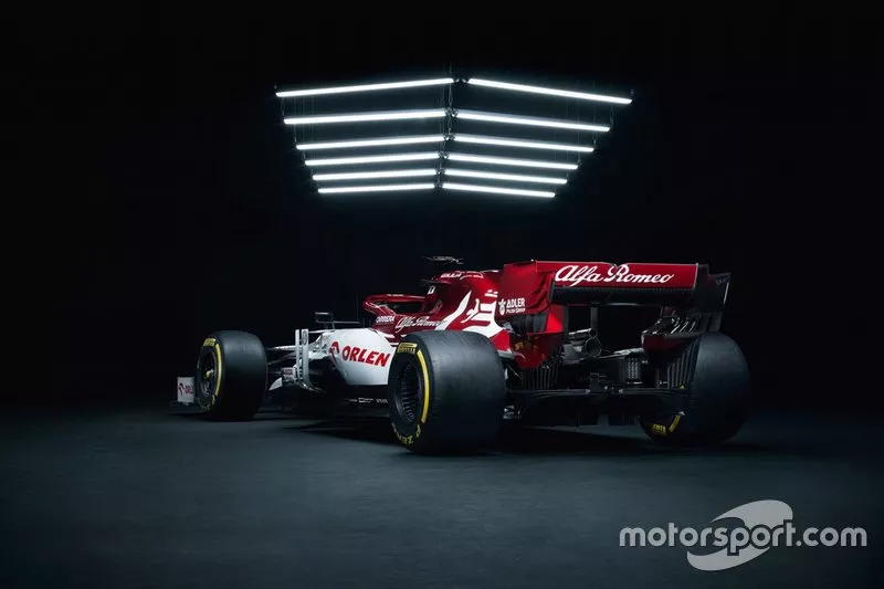 Decoración Alfa Romeo
