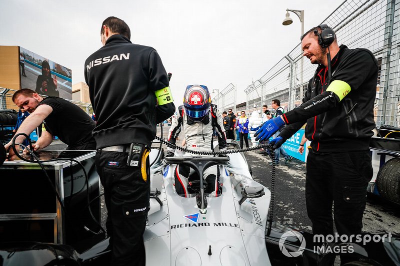 Sébastien Buemi, Nissan e.Dams, Nissan IMO1 arrives on the grid