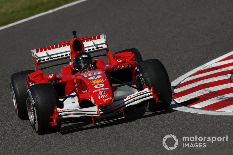 Ferrari lors des Legends F1 30th Anniversary Lap Demonstration