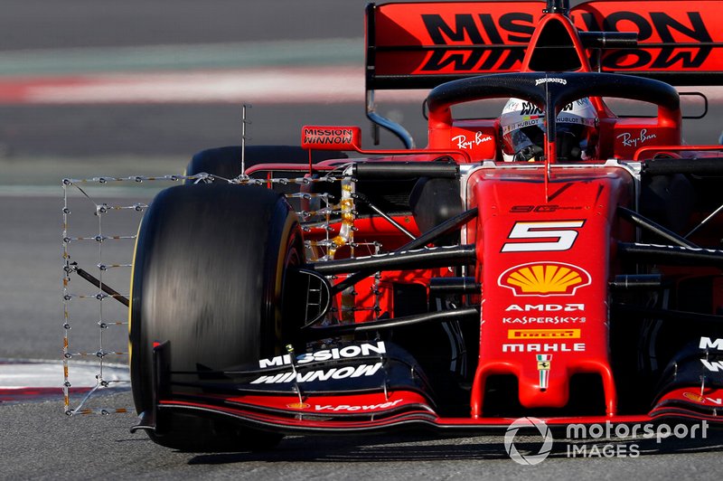 Sebastian Vettel, Ferrari SF90, con sensori aerodinamici