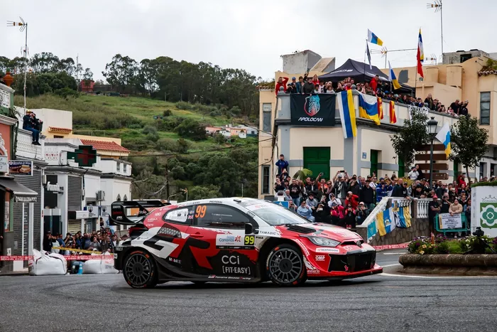Oliver Solberg, Elliott Edmondson, Toyota Gazoo Racing WRT Toyota GR Yaris Rally1