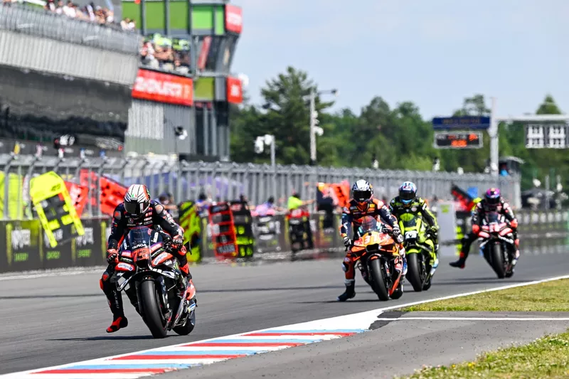 Marco Bezzecchi, Aprilia Racing