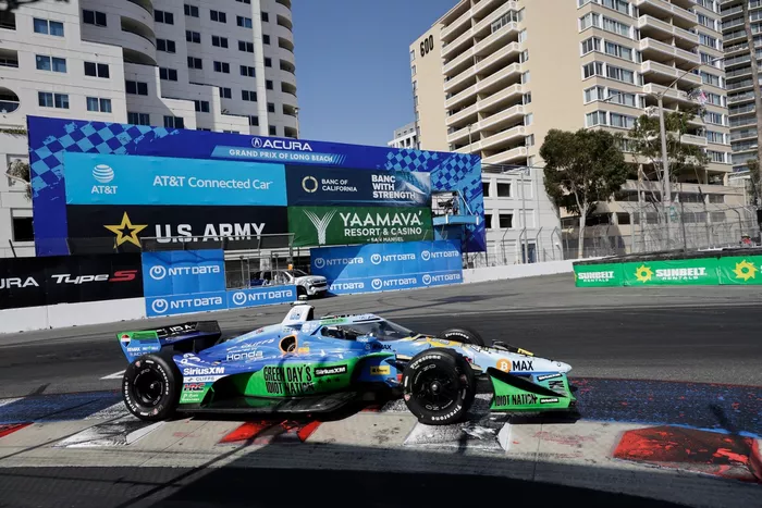 Felix Rosenqvist, Meyer Shank with Curb-Agajanian